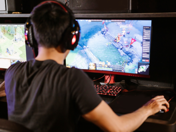 How To Select The Best Gaming Equipment For Your Needs